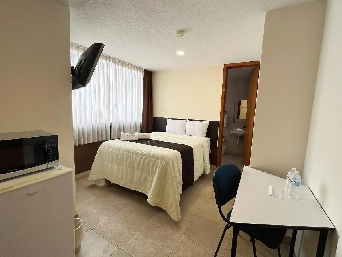 *** Hotel Puebla Inn Express México